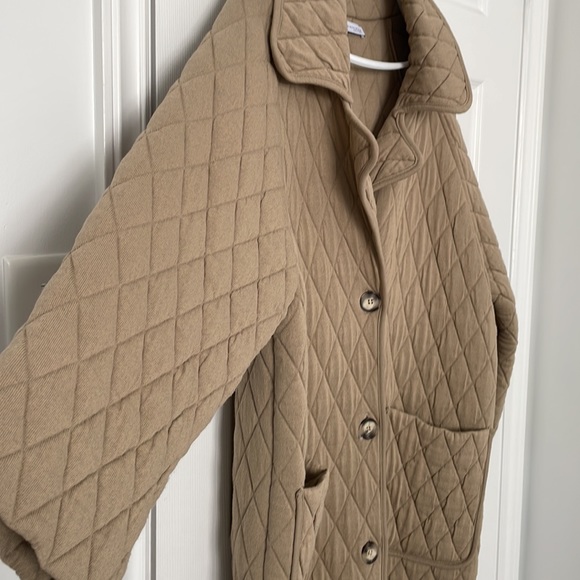 Zara Quilted Coat - Picture 3 of 5